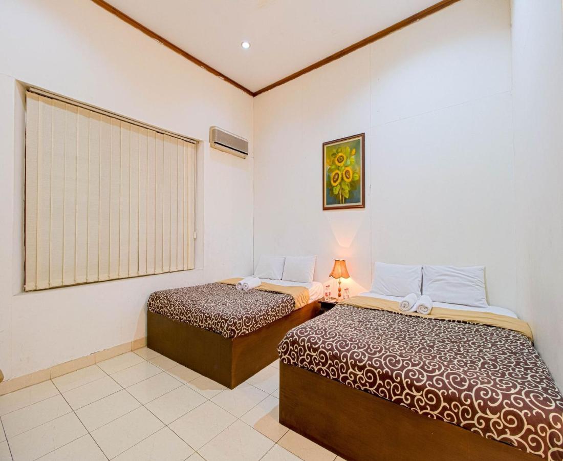 D'Talent Hotel Yogyakarta Exterior photo